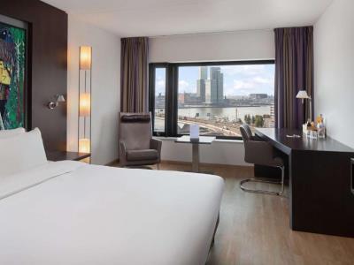 Inntel Centre Hotel 4*