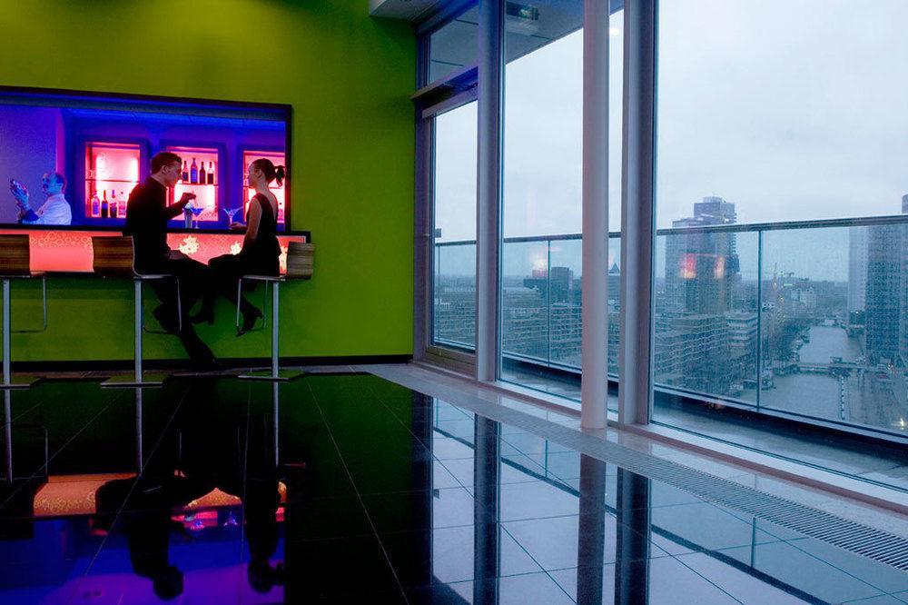 Doubletree By Hilton Centre 4*