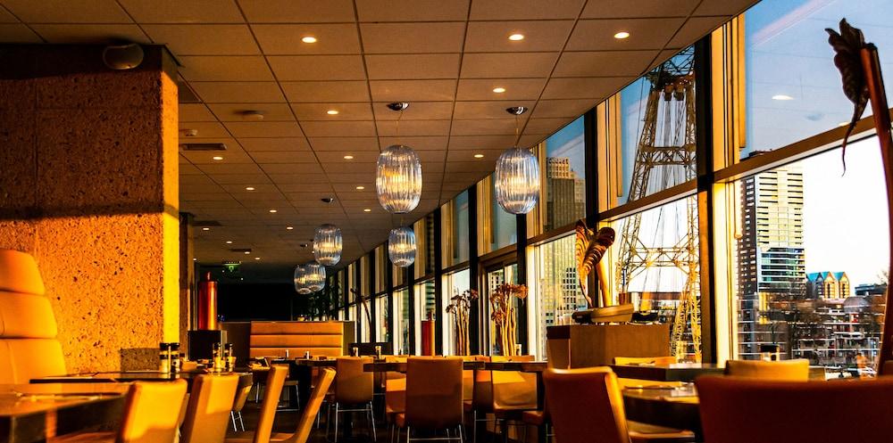 Doubletree By Hilton Centre Roterdão