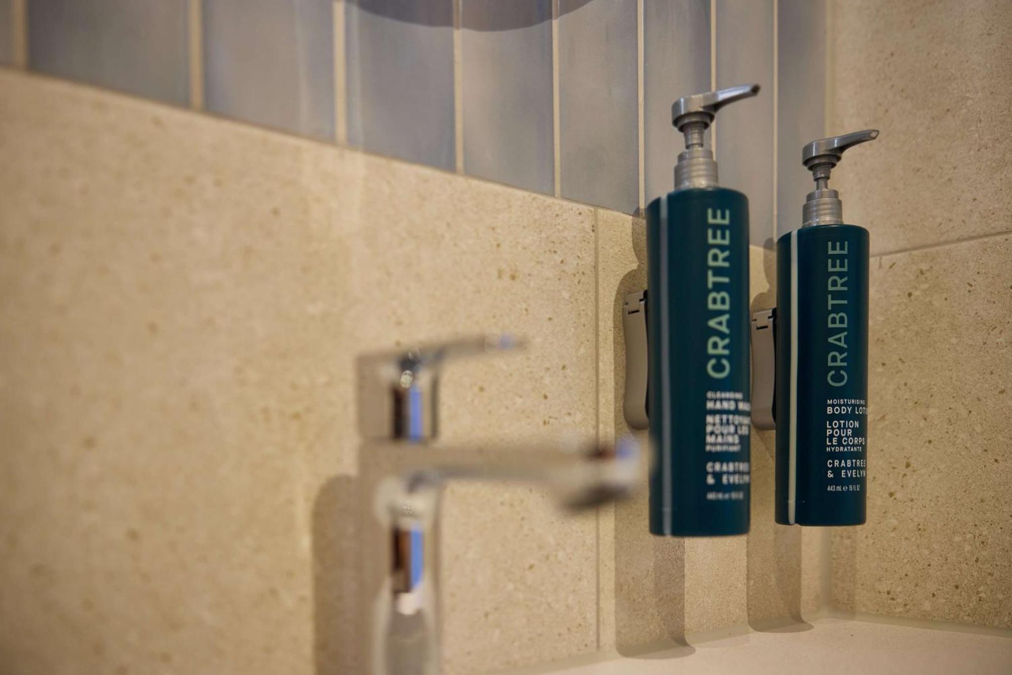 Doubletree By Hilton Centre 4*